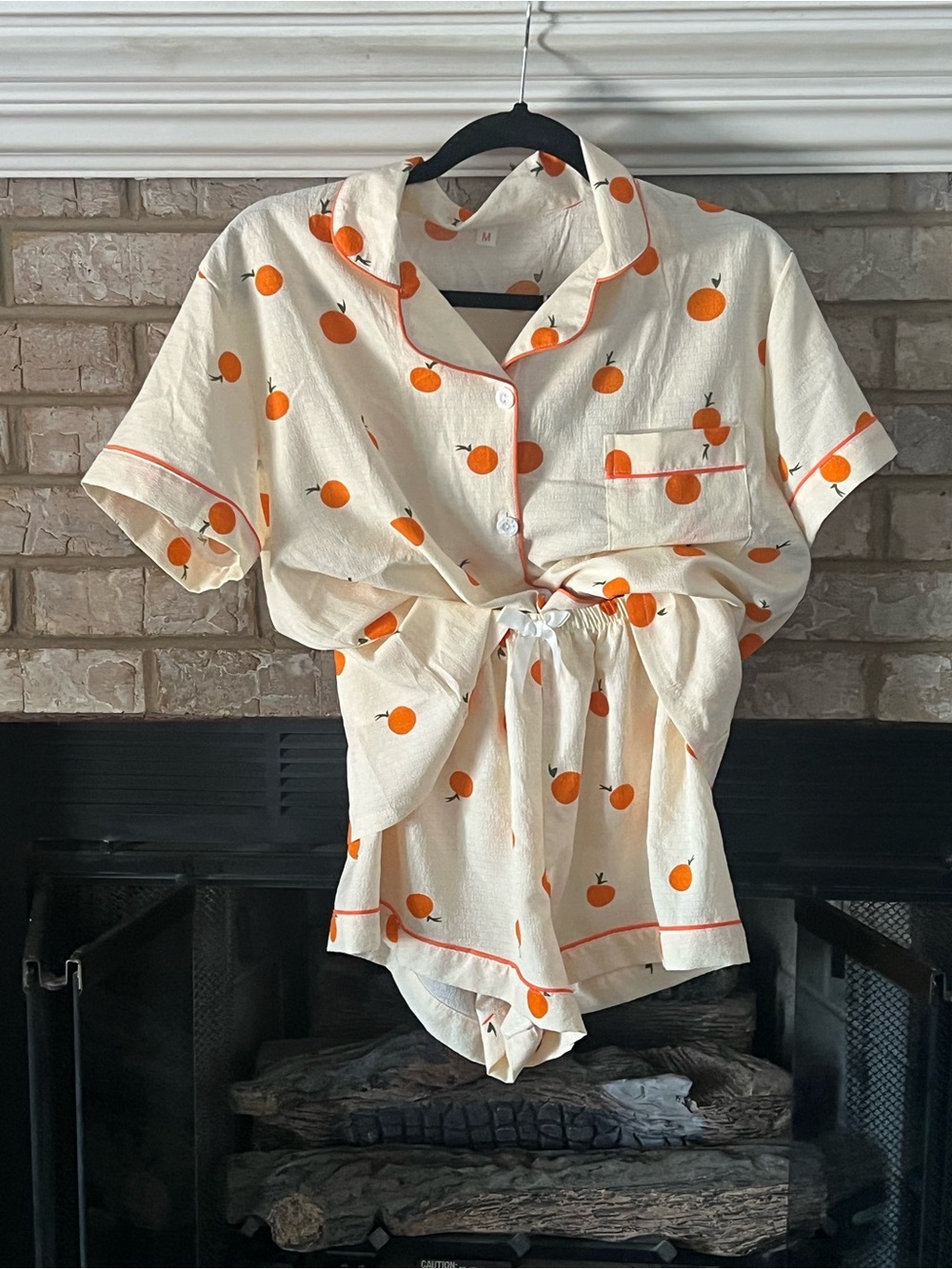 Cream Orange Print Short Pajama Set size med never worn